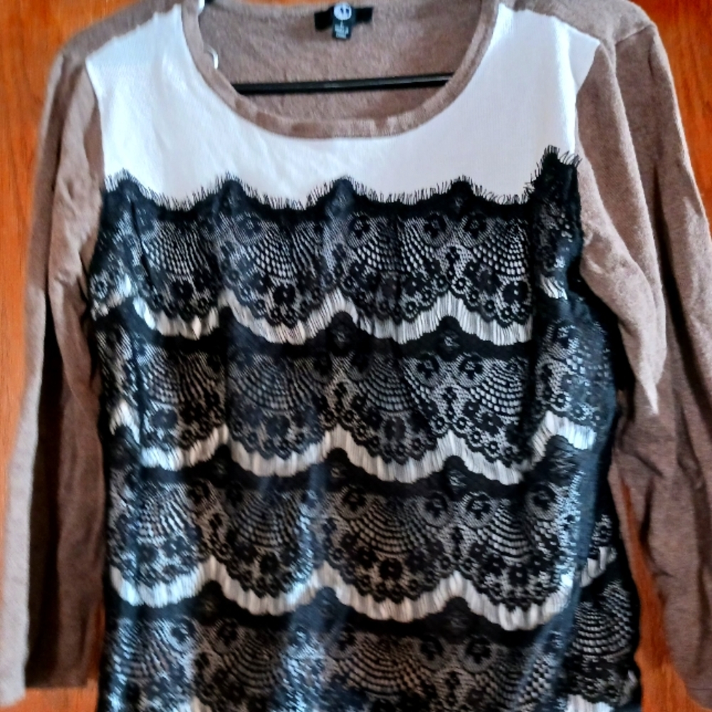 ☆A & I Lace Sweater - LG - Black/Taupe